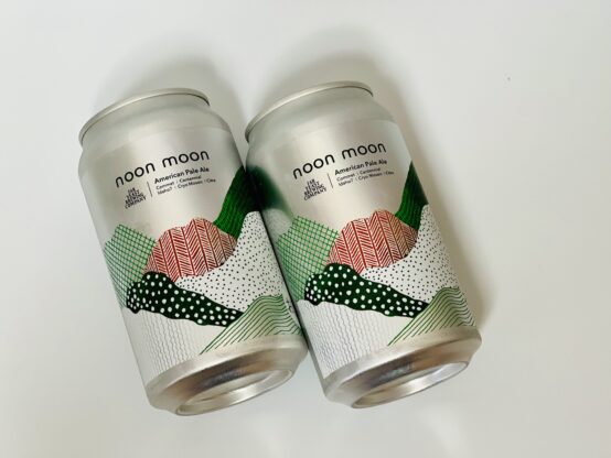 Far Yeast noon moonの缶ビール